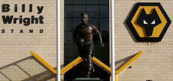 Estatua de Billy Wright, capitán y estrella de aquel Wolverhampton que se impuso al Honved/ Getty Images