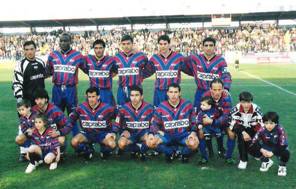 El Extremadura, el último equipo extremeño en Primera División/ Félix C.