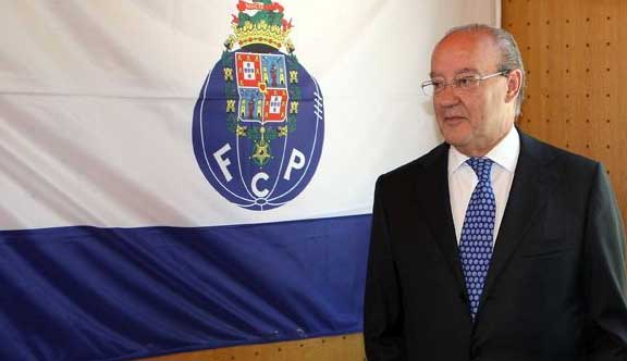 Se cumplen 33 años de la llegada de Pinto da Costa a la presidencia oportista/ EFE